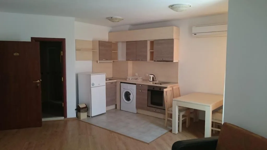 Yassen Holiday Village Slantchev Briag