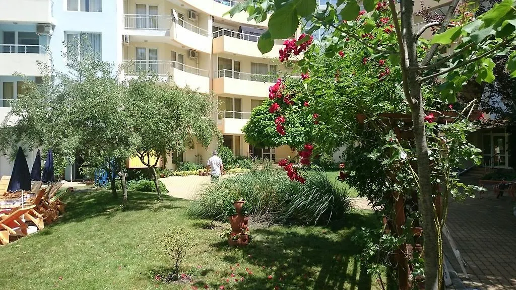 Yassen Holiday Village Sunny Beach 3*,